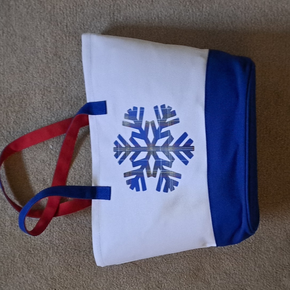 Tote bag